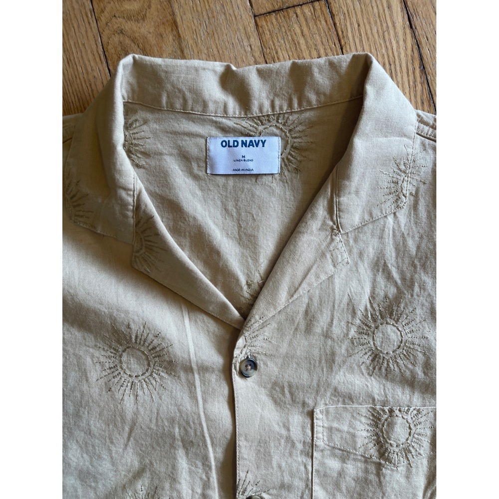 Old Navy Mens Sun Embroidered Camp Collar Shirt British Khaki Linen Blend M - Picture 3 of 8